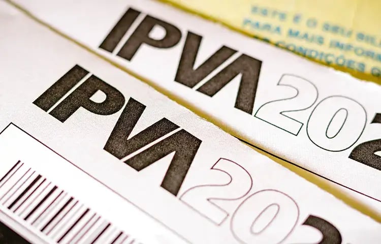 CCJ da Câmara aprova PEC que muda cálculo do IPVA